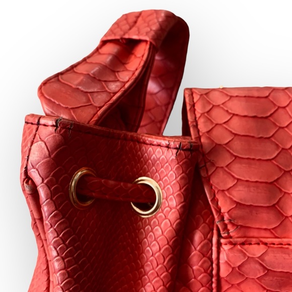 SuperTrash large salmon coloured crocodile satchel with gold hardware & Pom poms - Picture 5 of 10